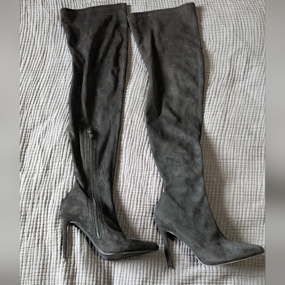 Pointy Toe Stiletto Thigh High Heel Boots - Picture 6 of 6